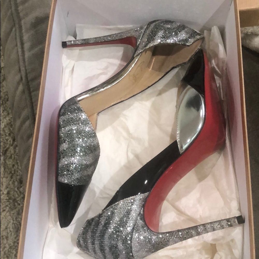 Christian  louboutin iriza